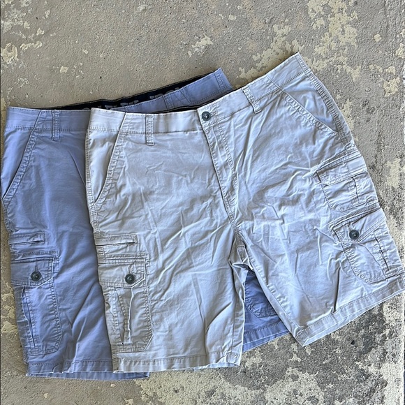 Iron Flex Other - EUC 2 Men's Casual Cargo Shorts - Light Gray and Blue